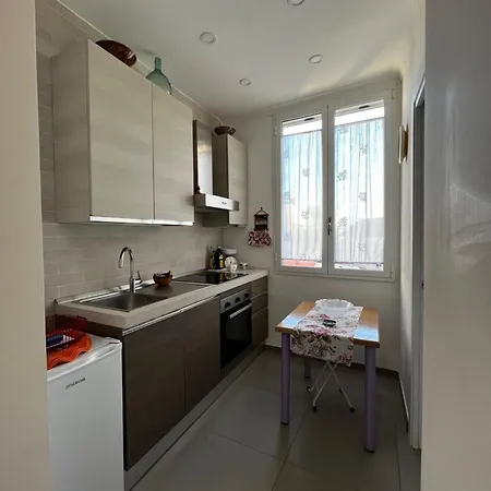 In Pieno Centro Storico - La Casa Di Anna Apartment
